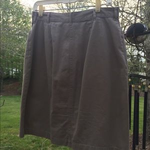 Gloria Vanderbilt Khaki Skirt Size 12